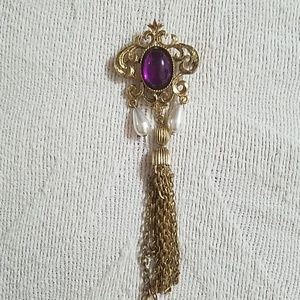 Brooch